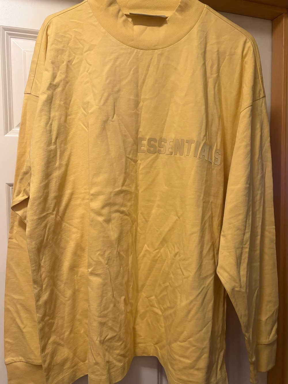 Essentials FOG Light Tuscan Long Sleeve Tee Size Medium NWOT Authentic $120 MSRP